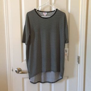 Lularoe black and white stripes. Xs Irma.